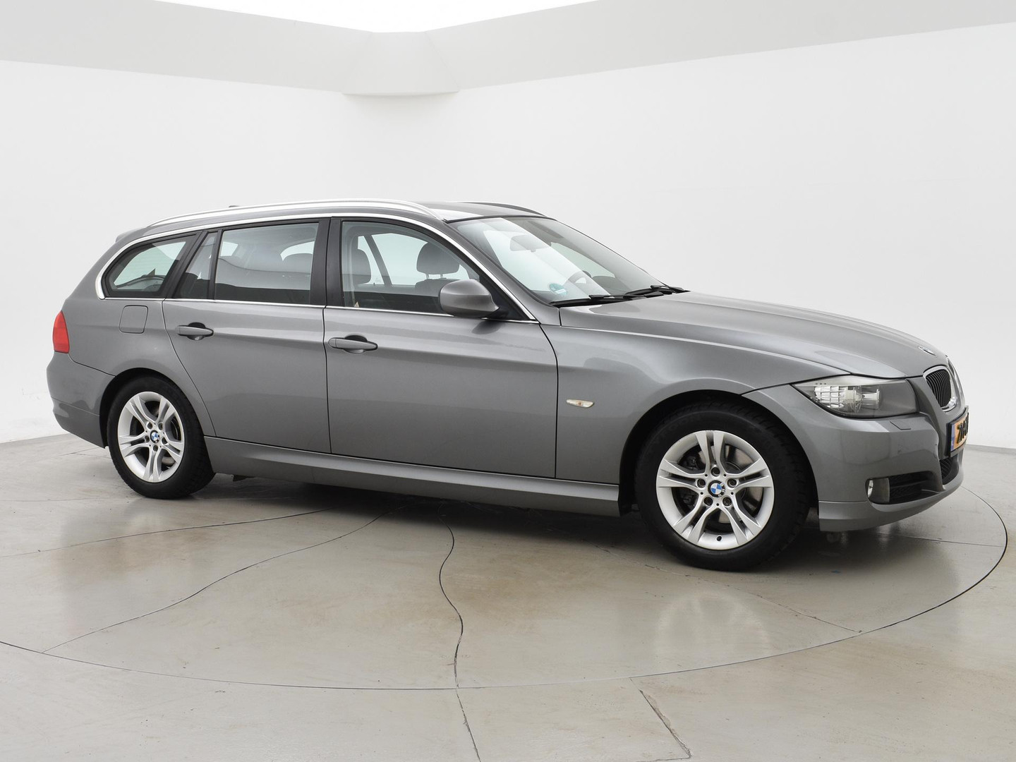 BMW BMW