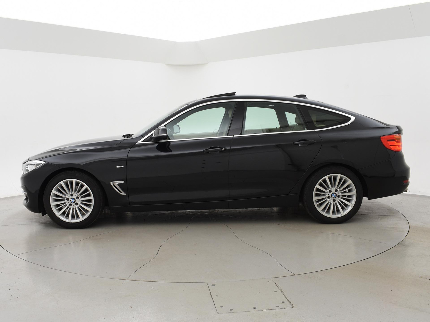 BMW BMW