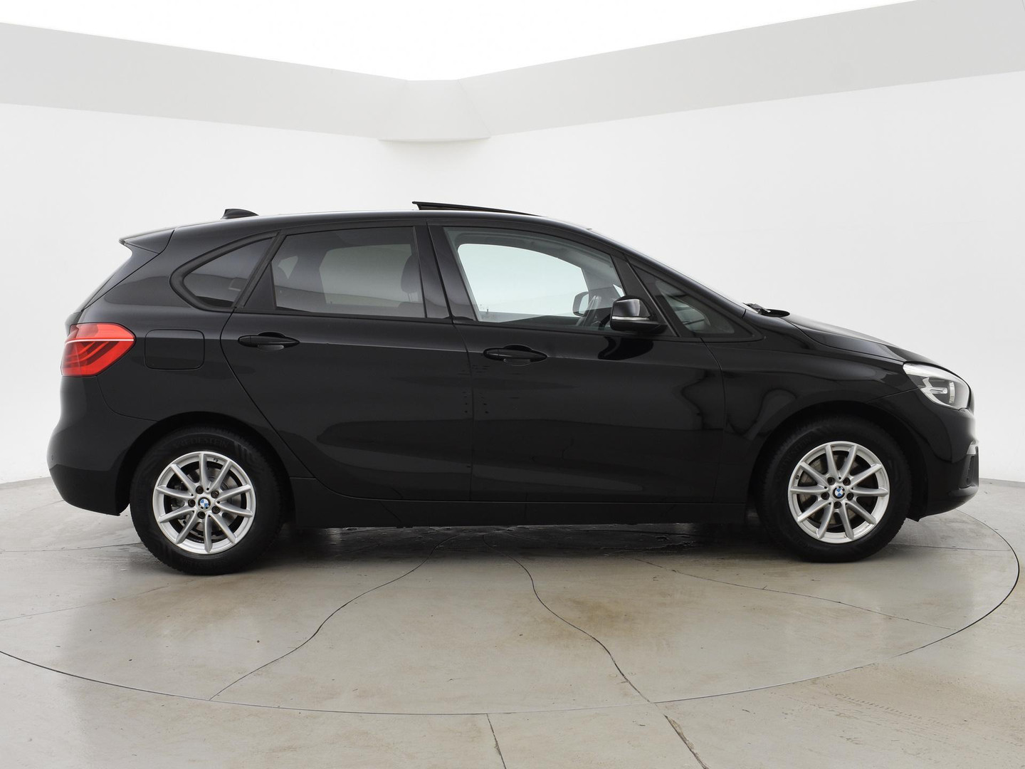 BMW BMW