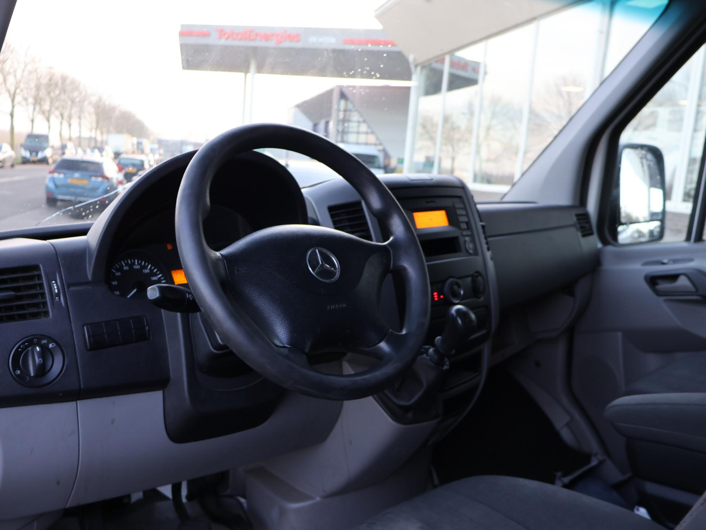 Mercedes-Benz Mercedes-Benz