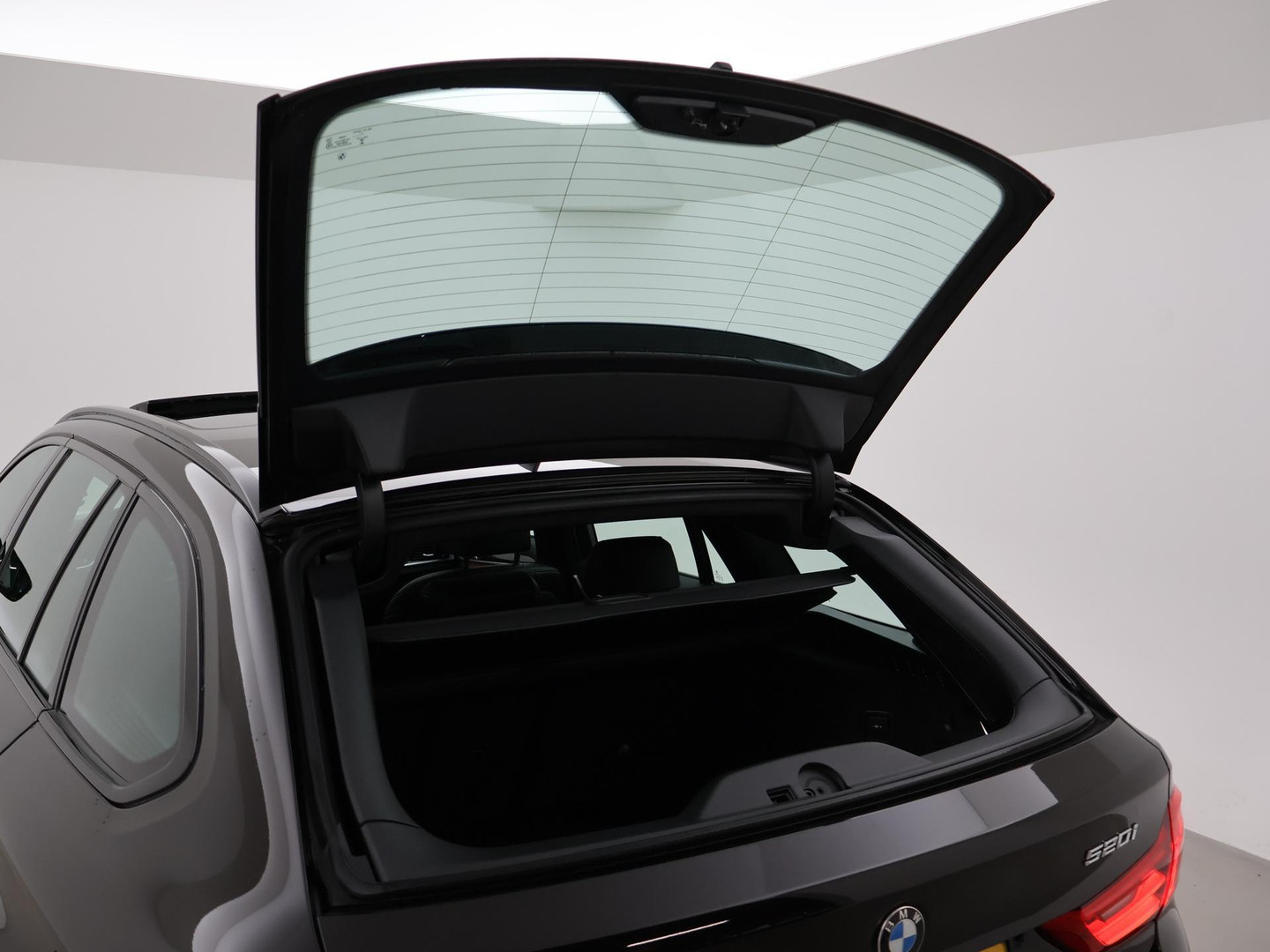 BMW BMW