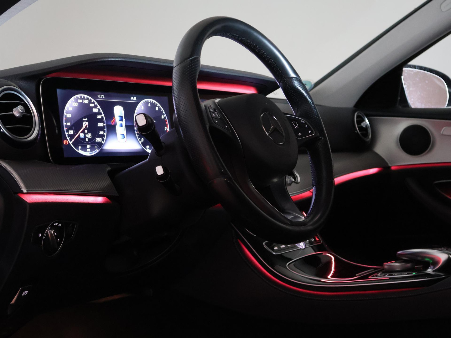 Mercedes-Benz Mercedes-Benz