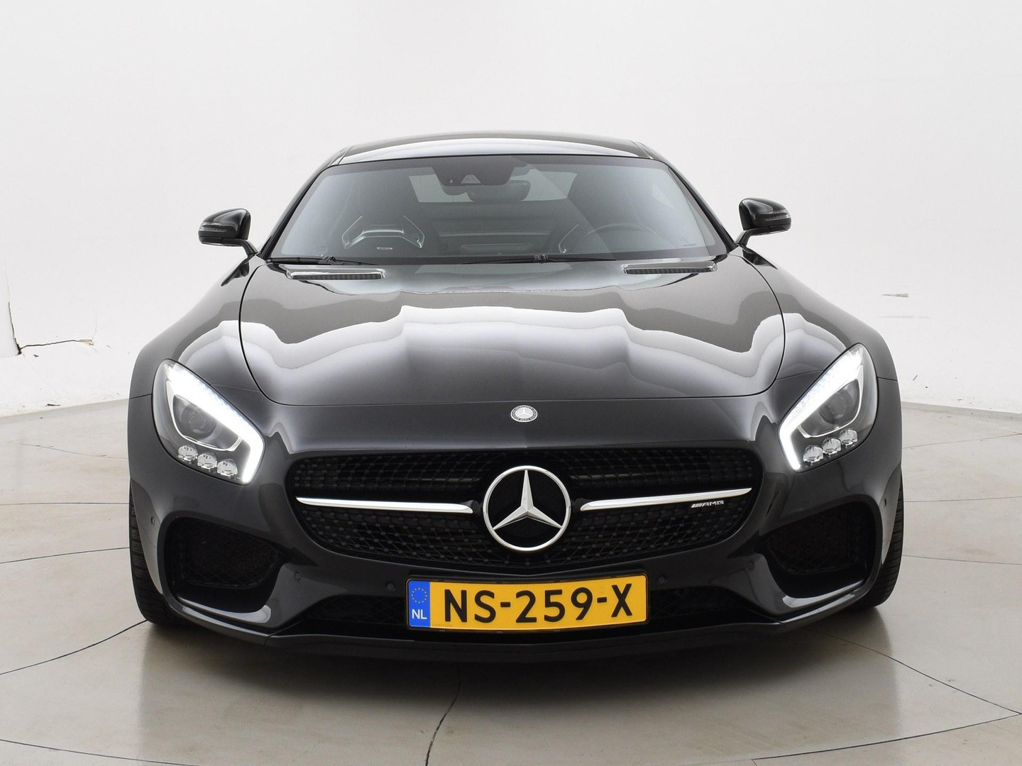 Mercedes-Benz Mercedes-Benz