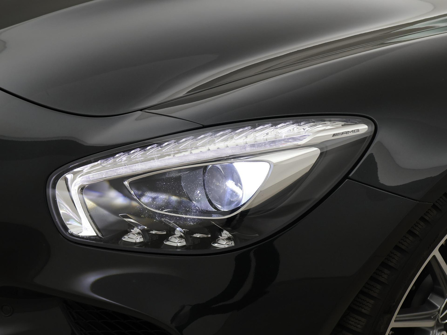 Mercedes-Benz Mercedes-Benz