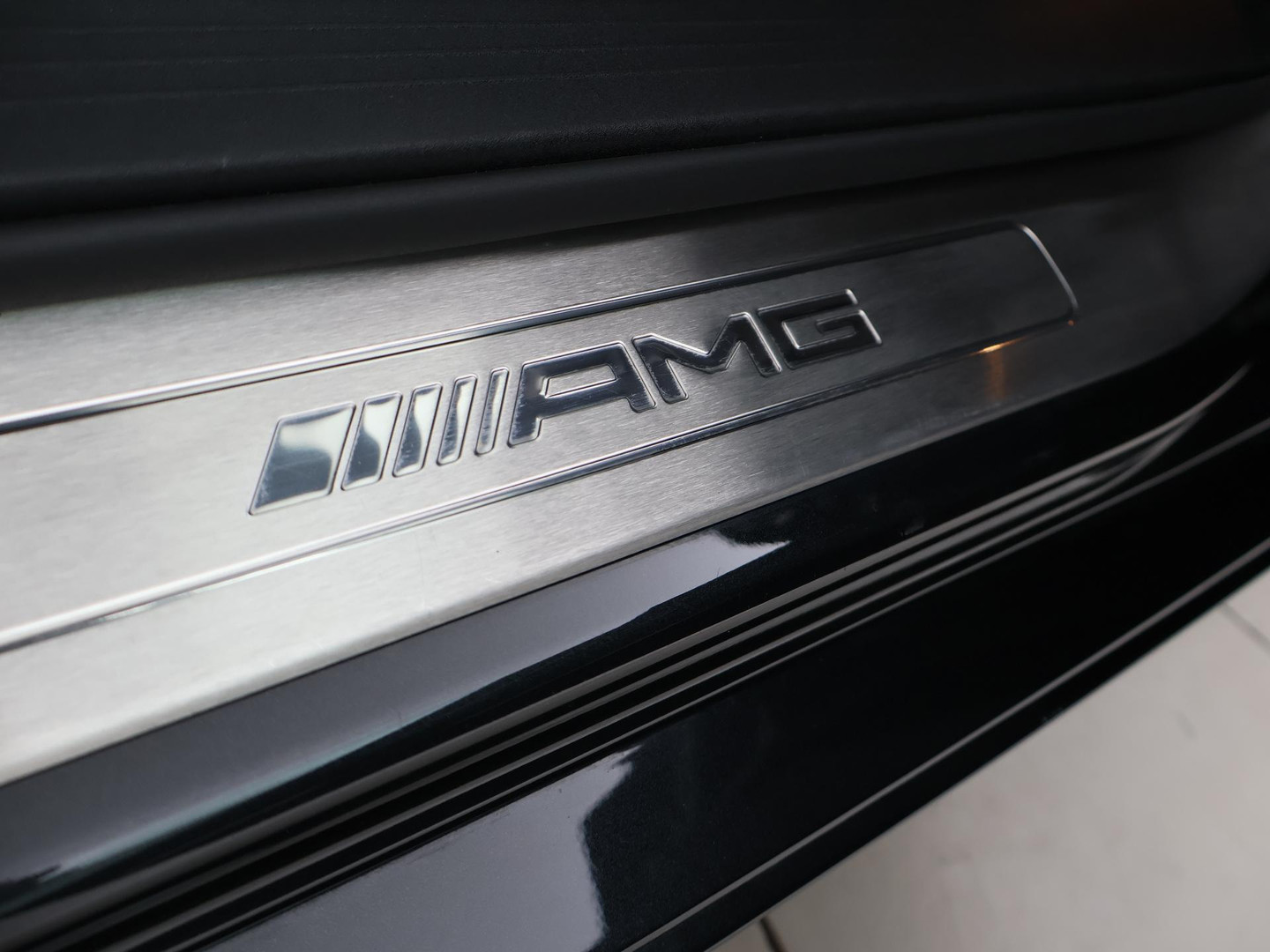 Mercedes-Benz Mercedes-Benz