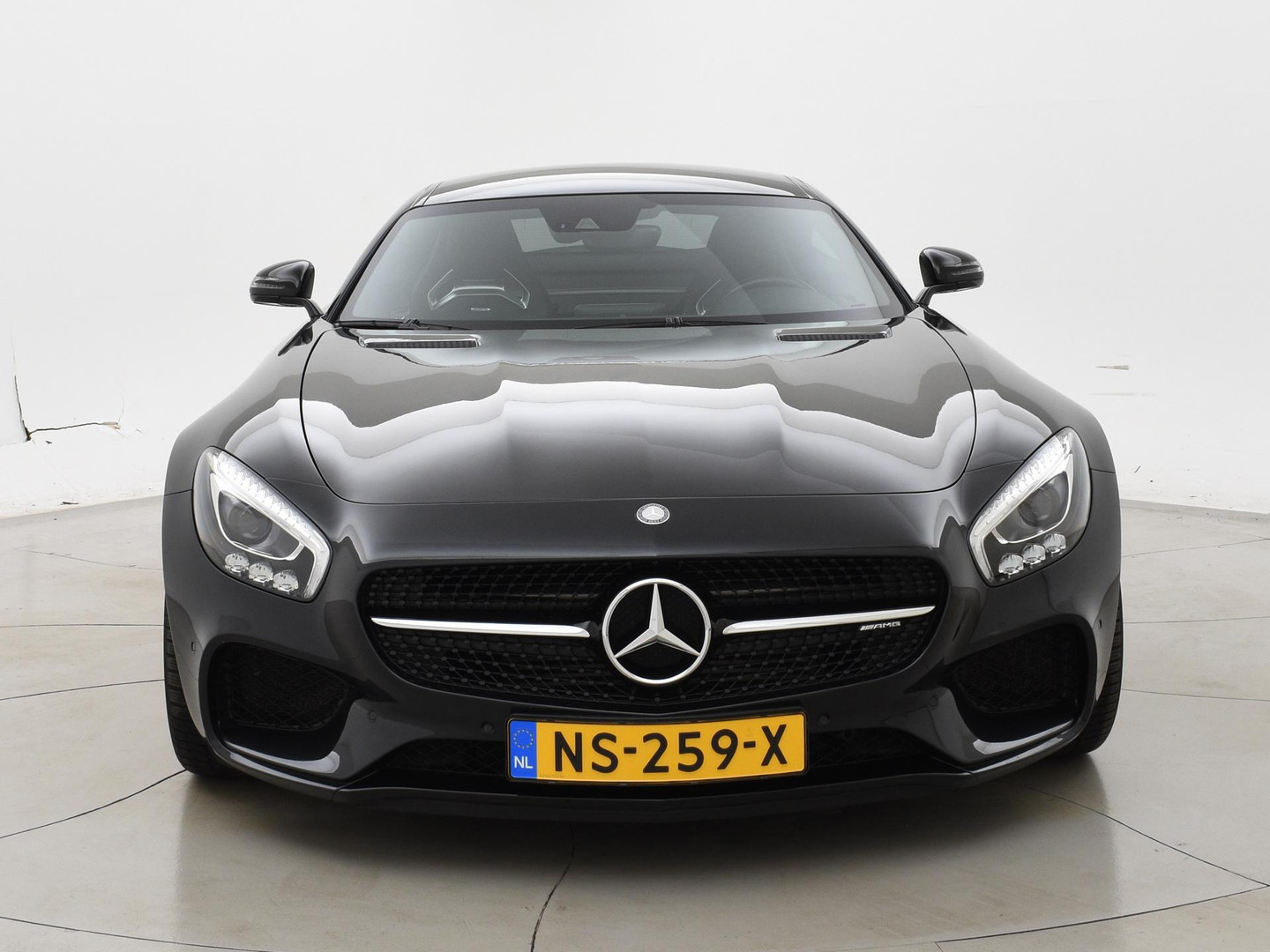 Mercedes-Benz Mercedes-Benz