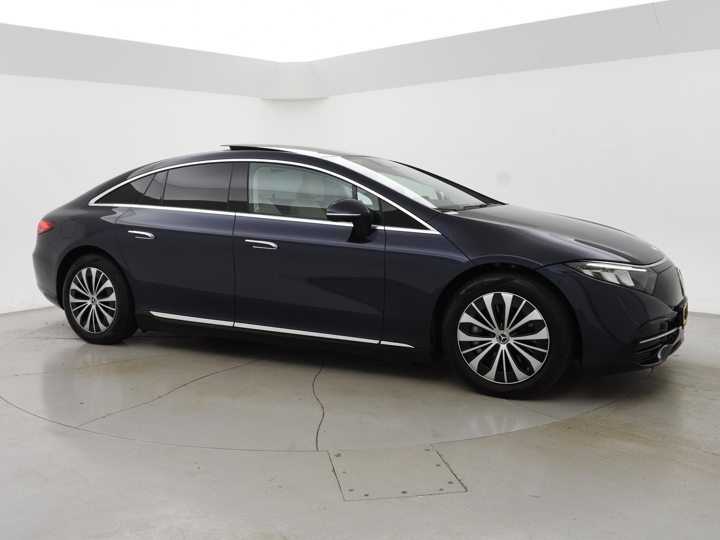 Mercedes-Benz Mercedes-Benz