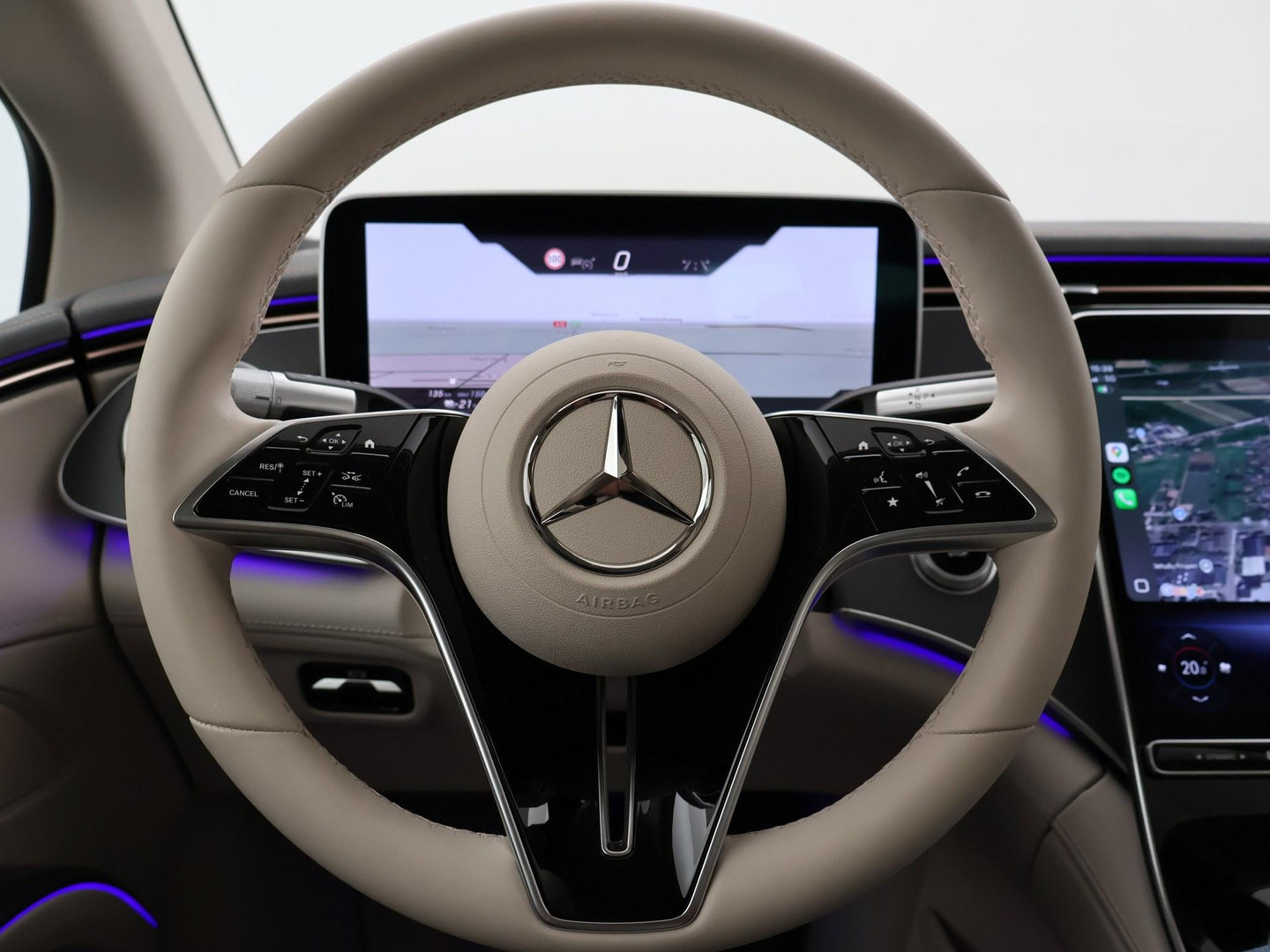Mercedes-Benz Mercedes-Benz