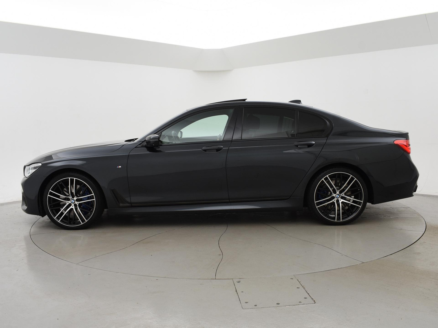 BMW BMW