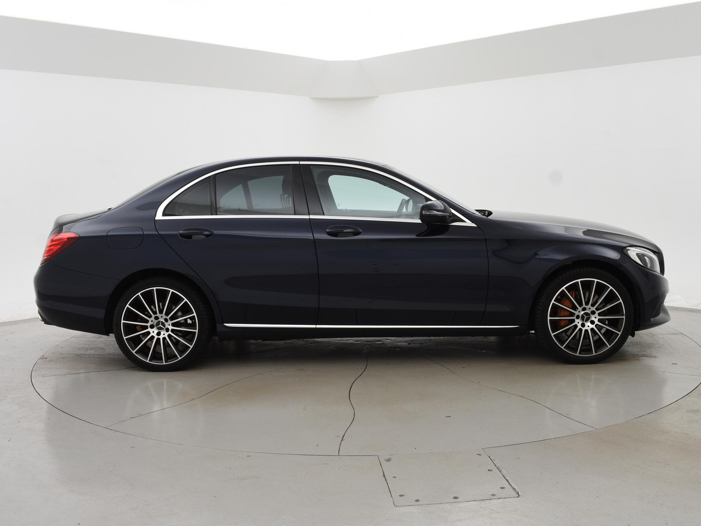 Mercedes-Benz Mercedes-Benz