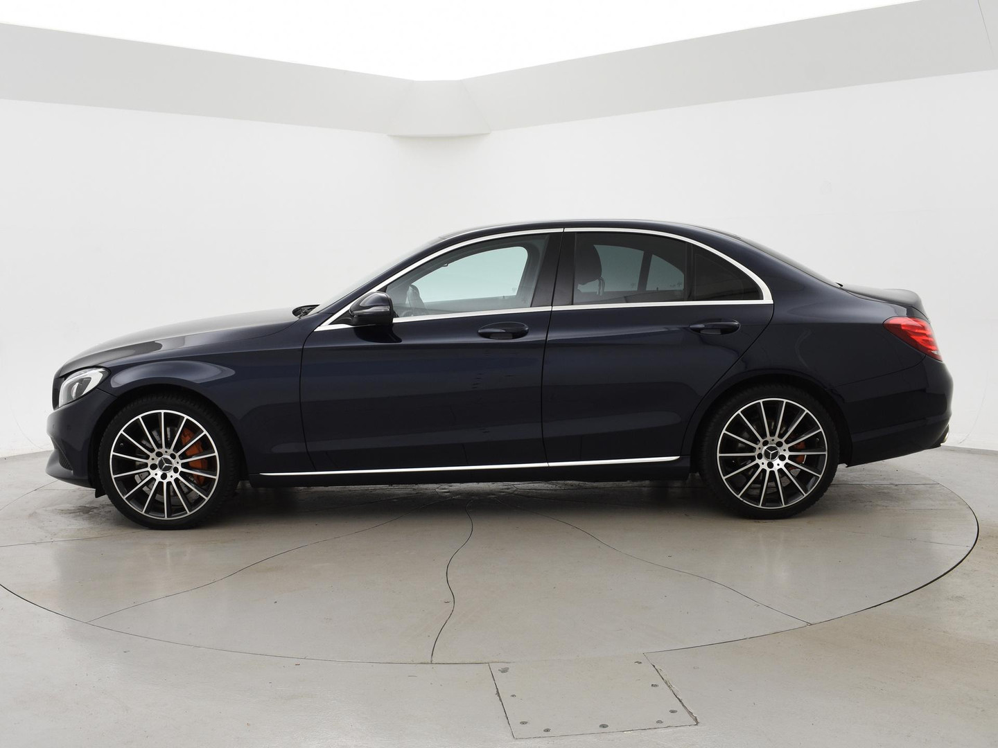 Mercedes-Benz Mercedes-Benz