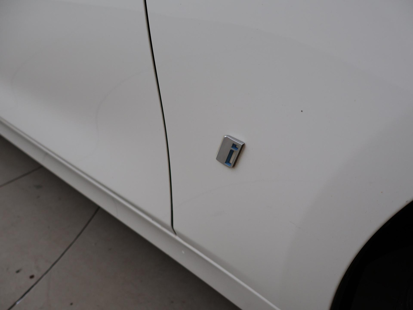 BMW BMW