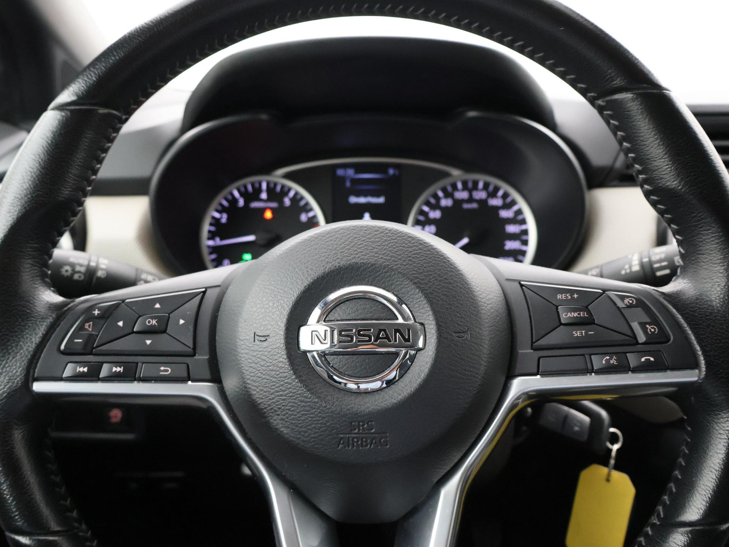 Nissan Nissan