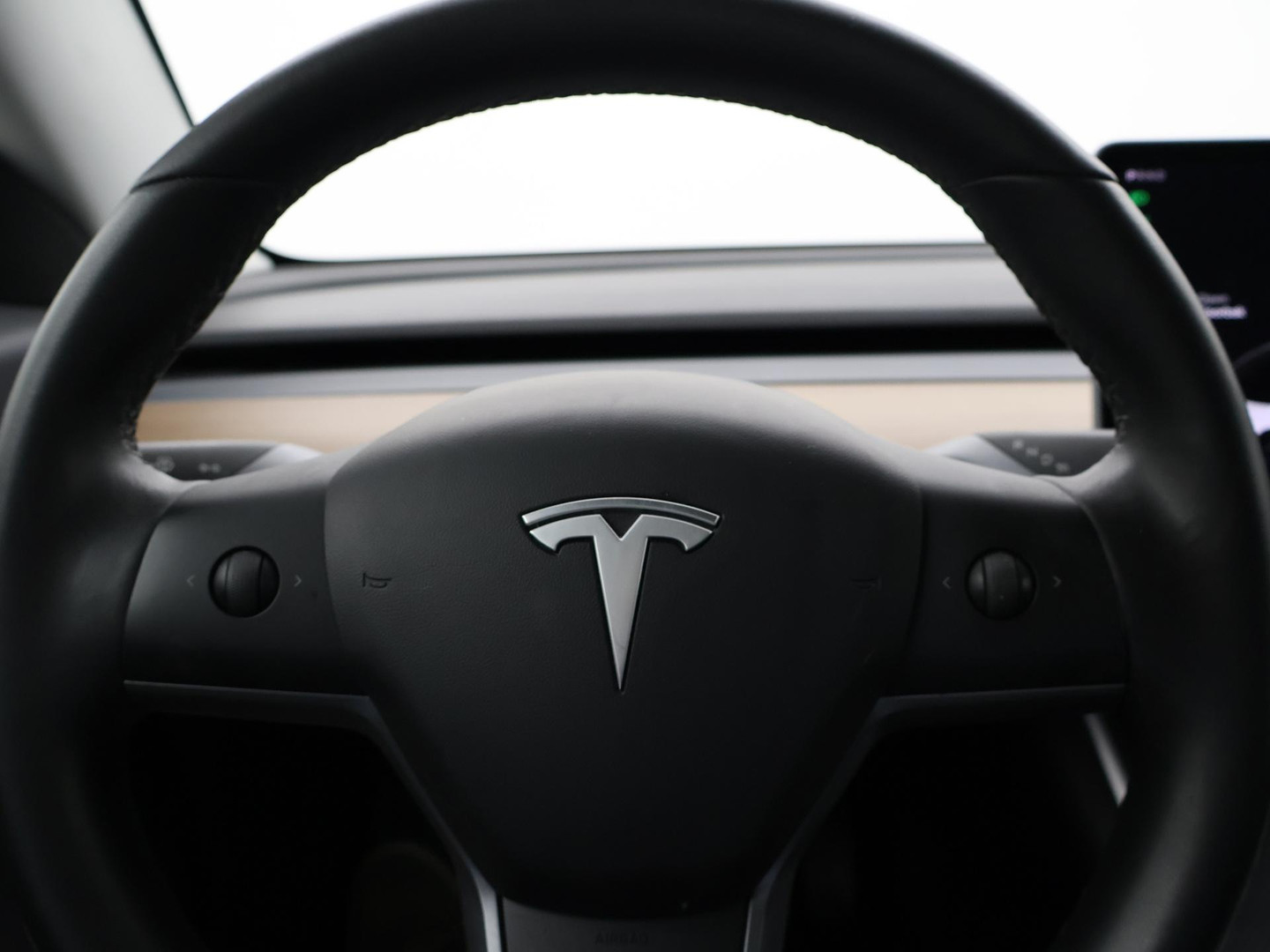 Tesla Tesla