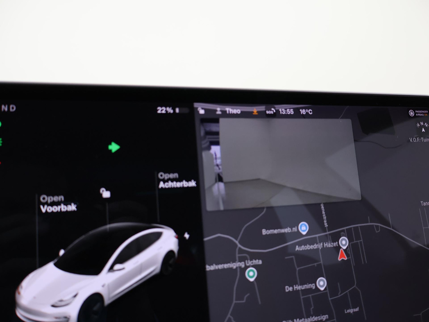 Tesla Tesla