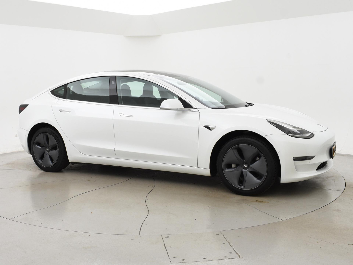Tesla Tesla