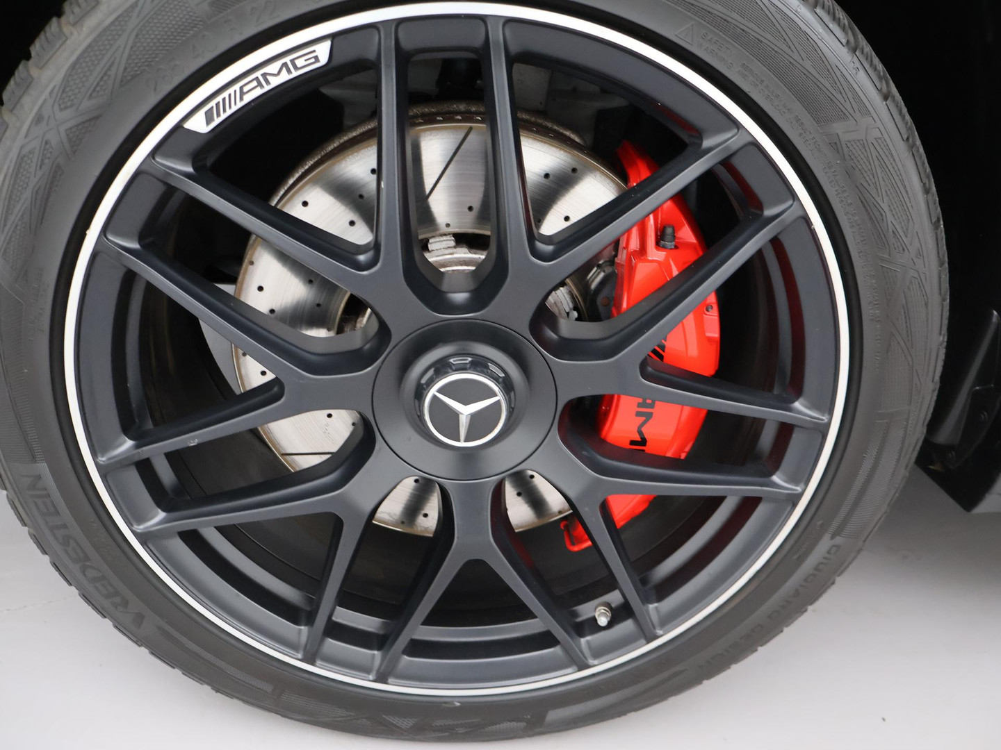 Mercedes-Benz Mercedes-Benz