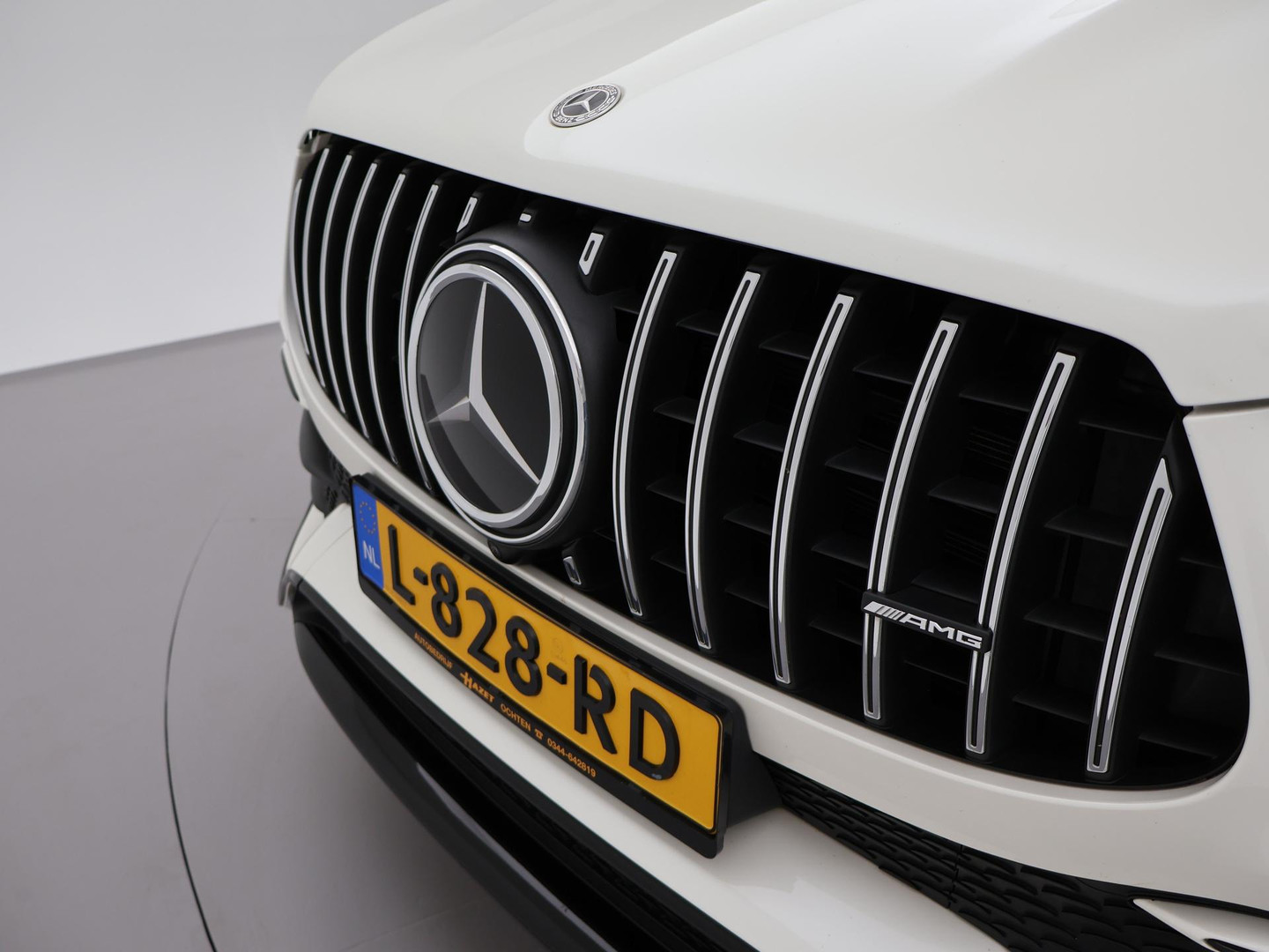 Mercedes-Benz Mercedes-Benz
