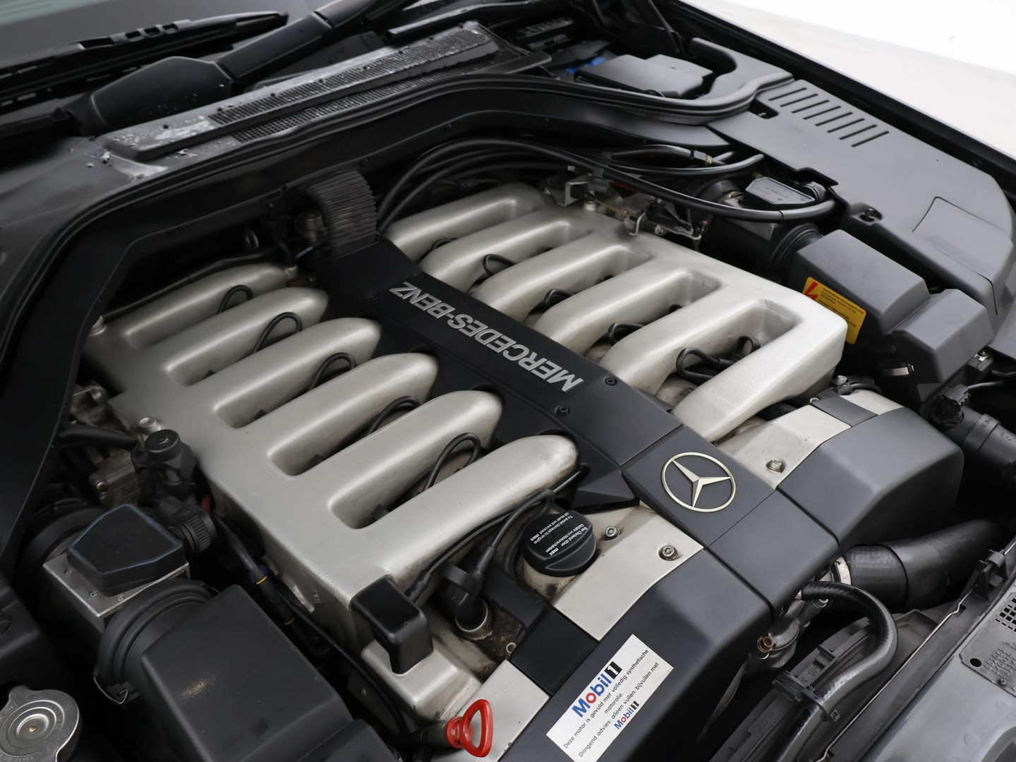 Mercedes-Benz Mercedes-Benz