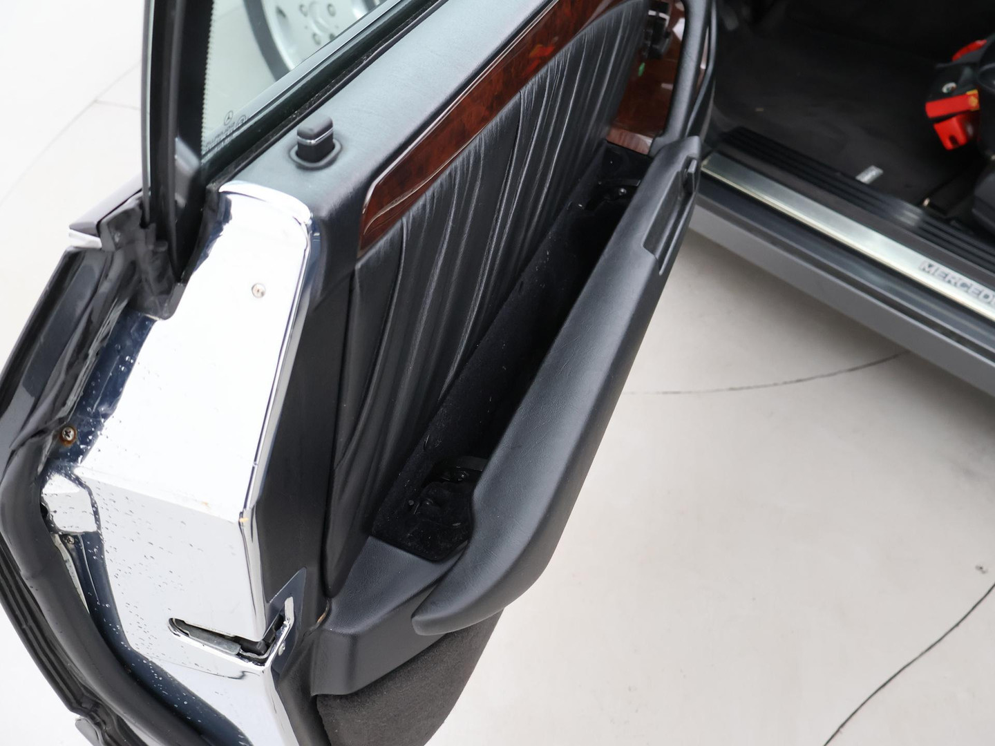 Mercedes-Benz Mercedes-Benz