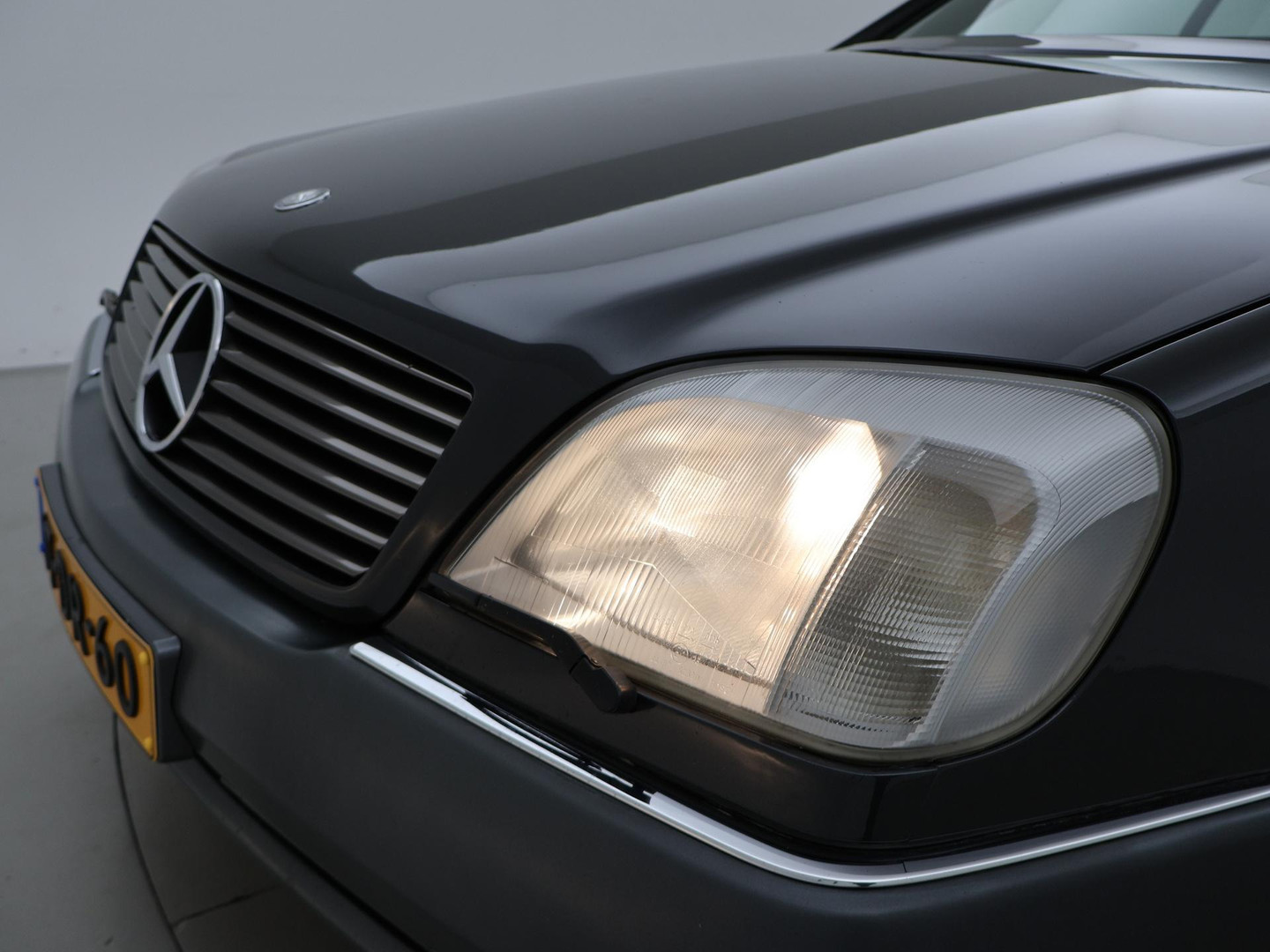 Mercedes-Benz Mercedes-Benz