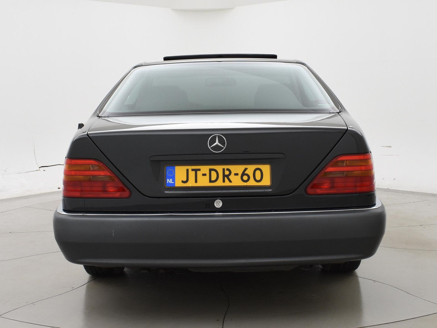 Mercedes-Benz Mercedes-Benz