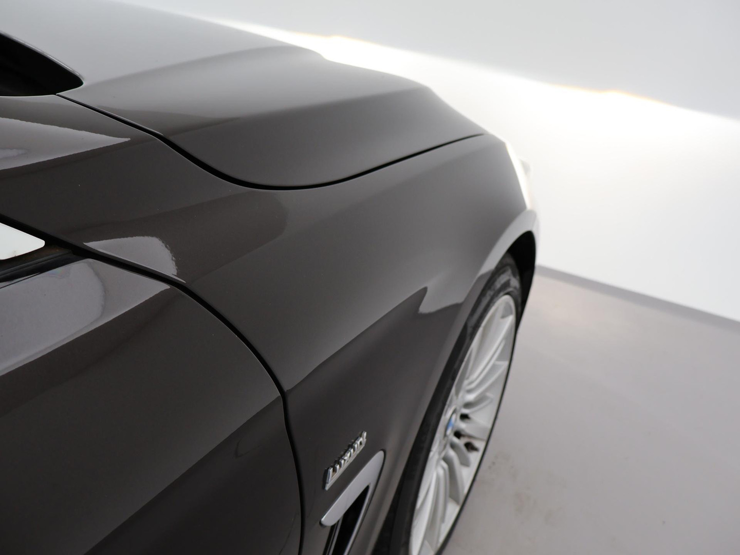BMW BMW