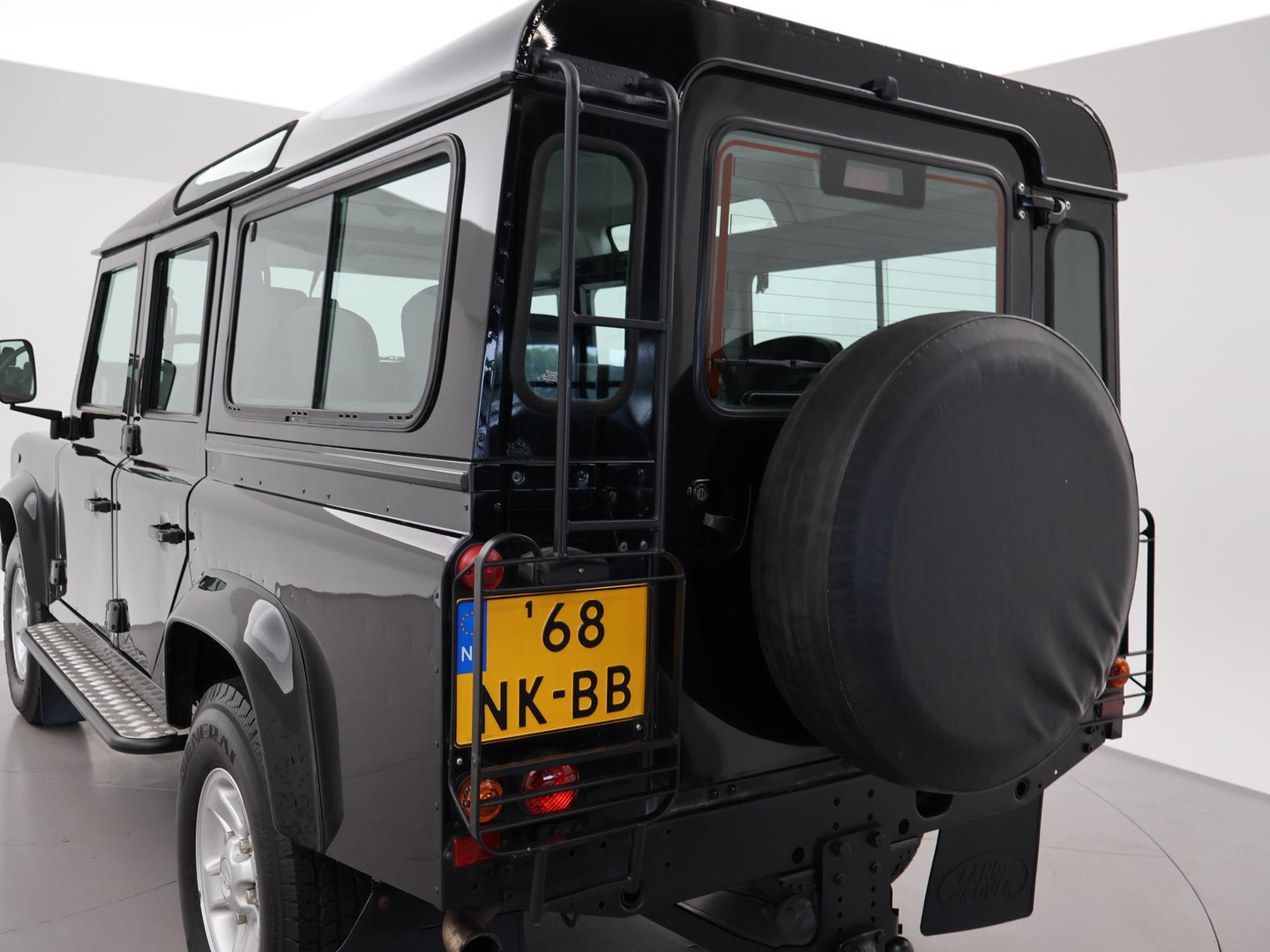 Land Rover Land Rover