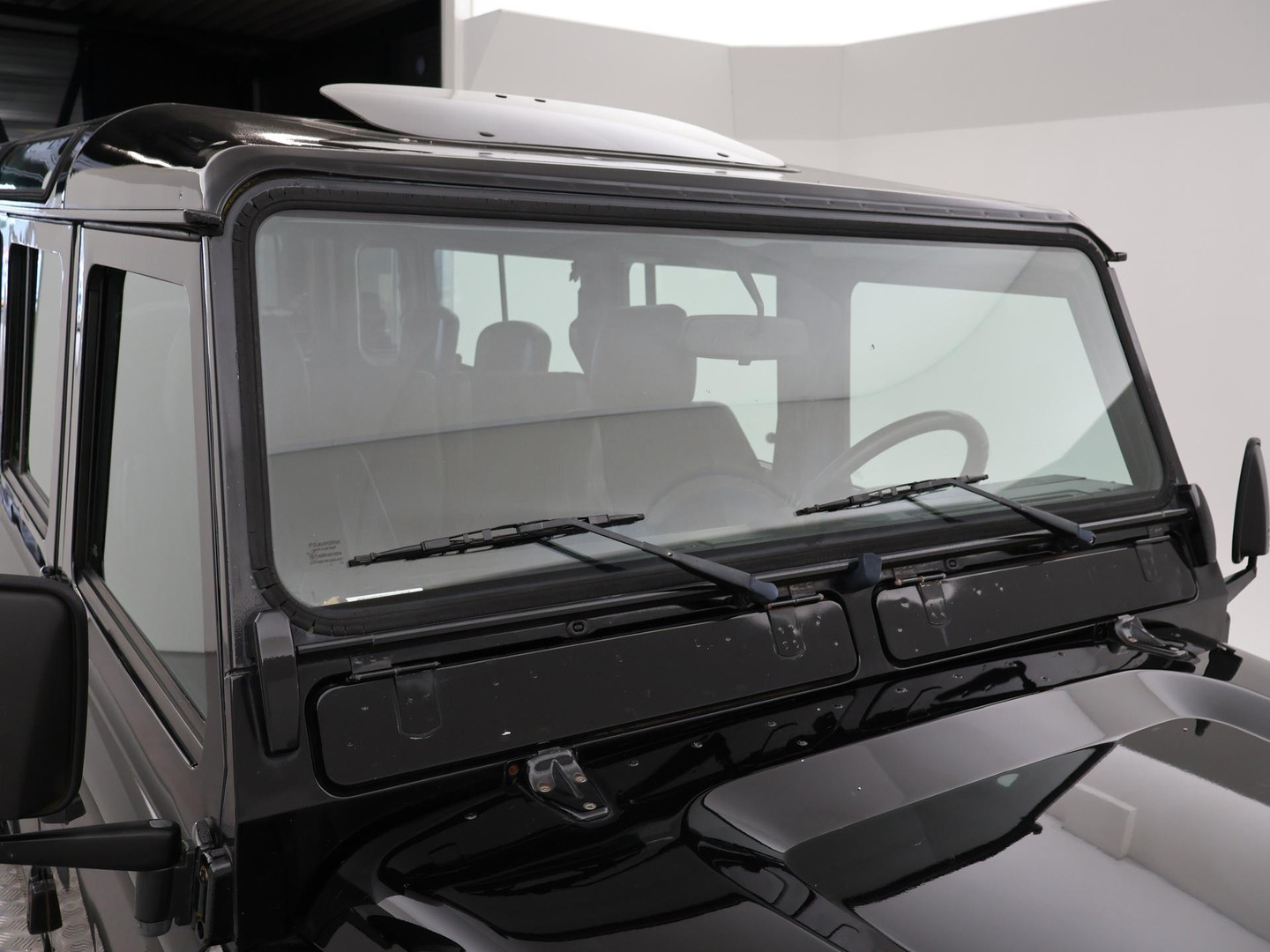 Land Rover Land Rover