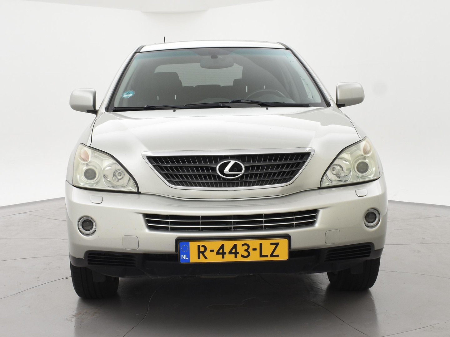 Lexus