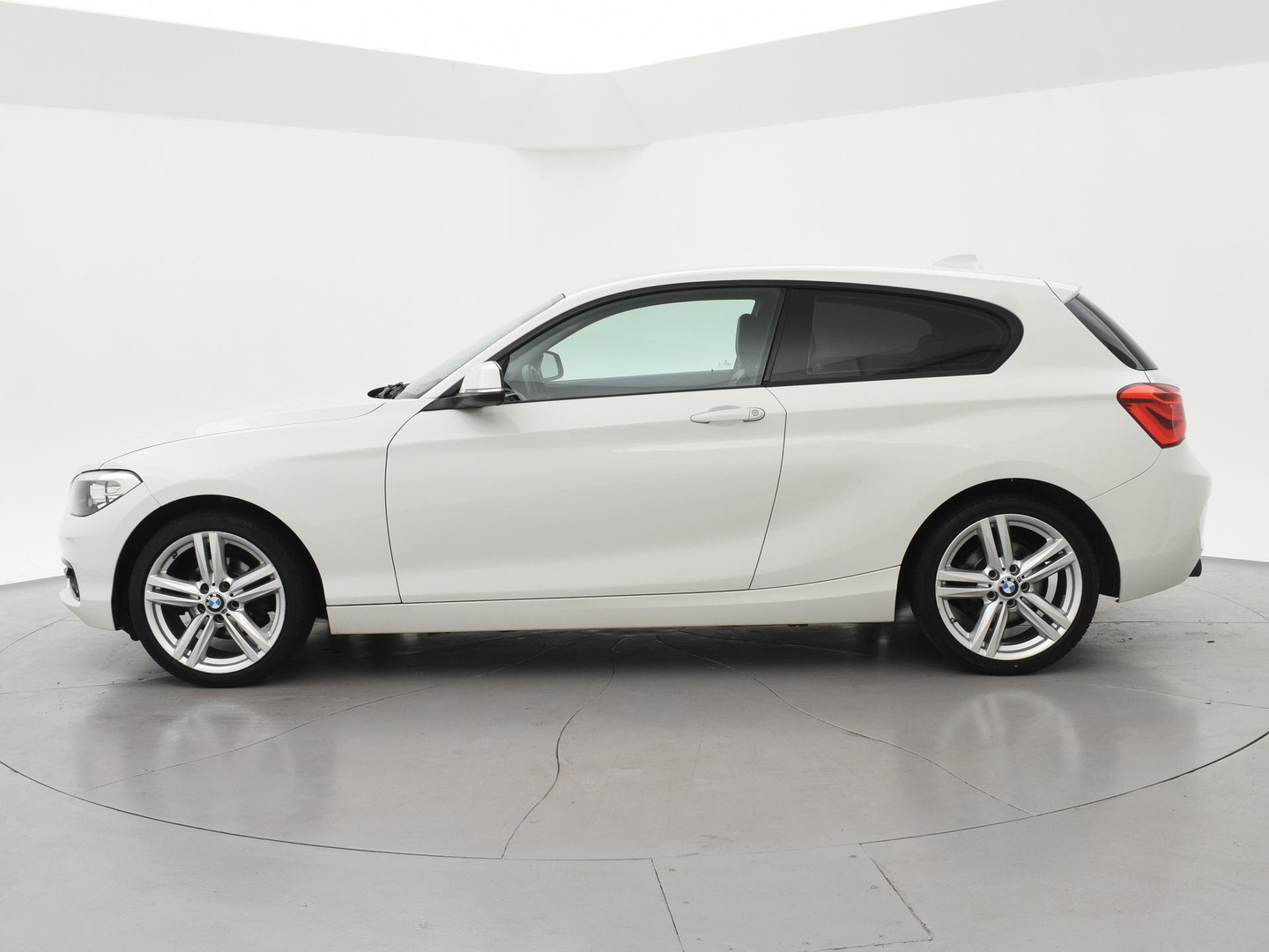 BMW BMW