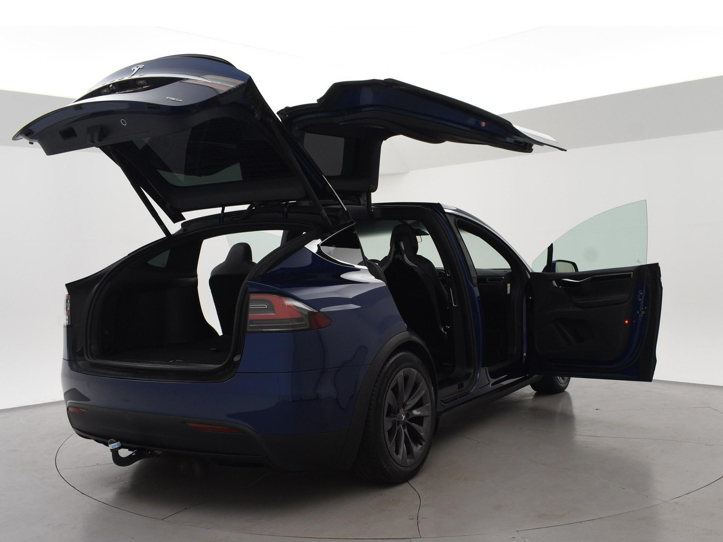 Tesla Tesla