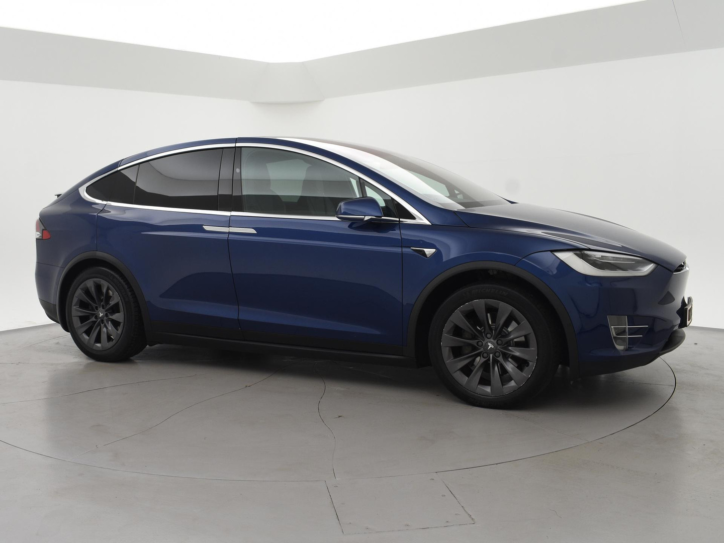 Tesla Tesla