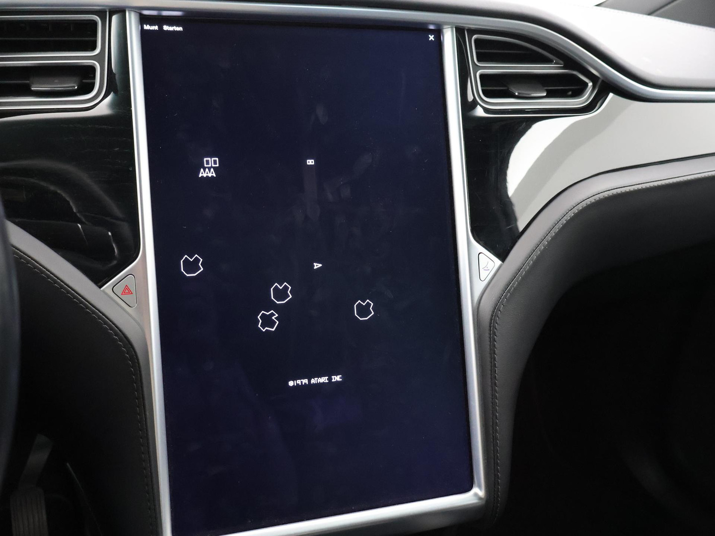 Tesla Tesla