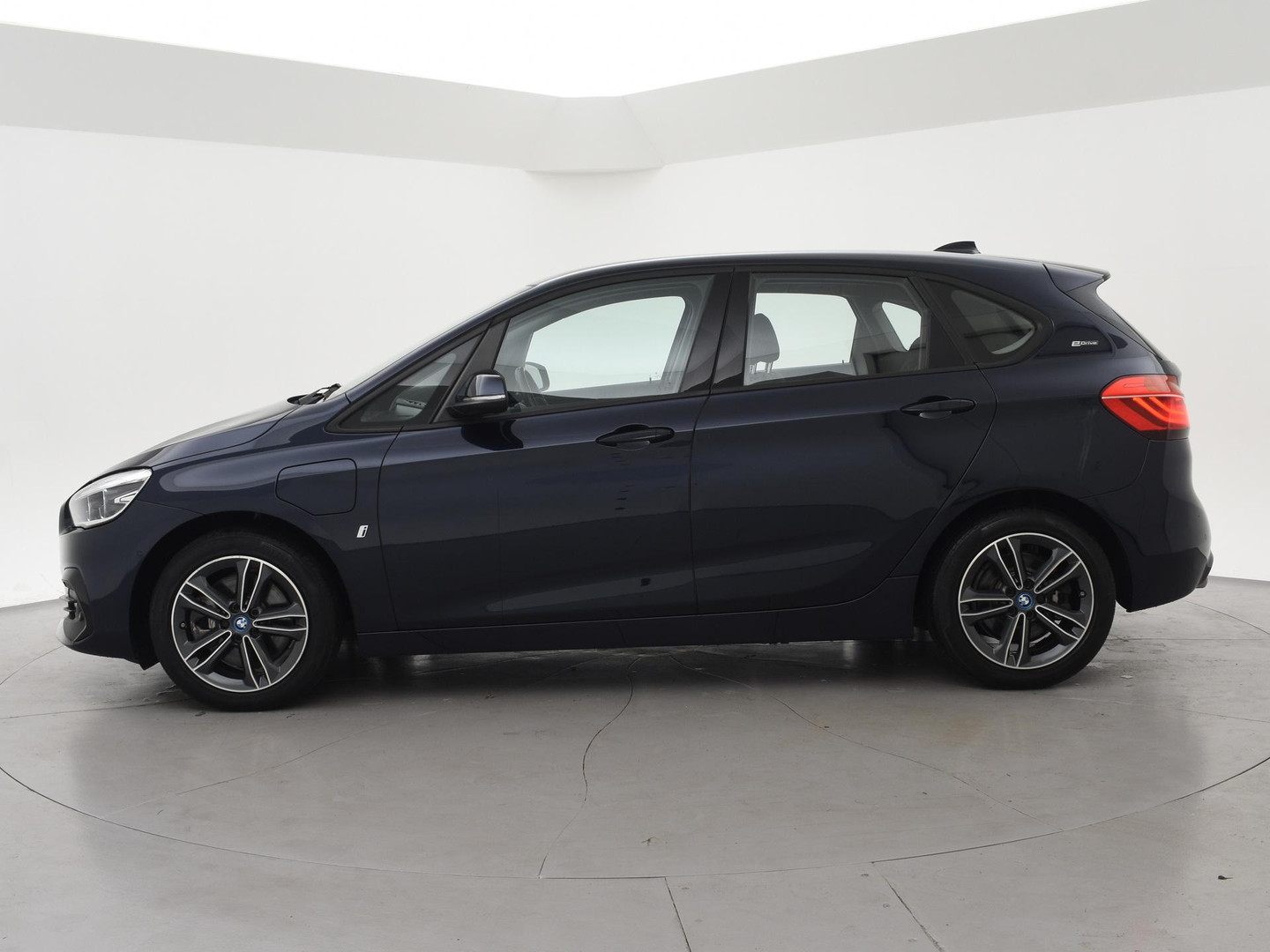 BMW BMW