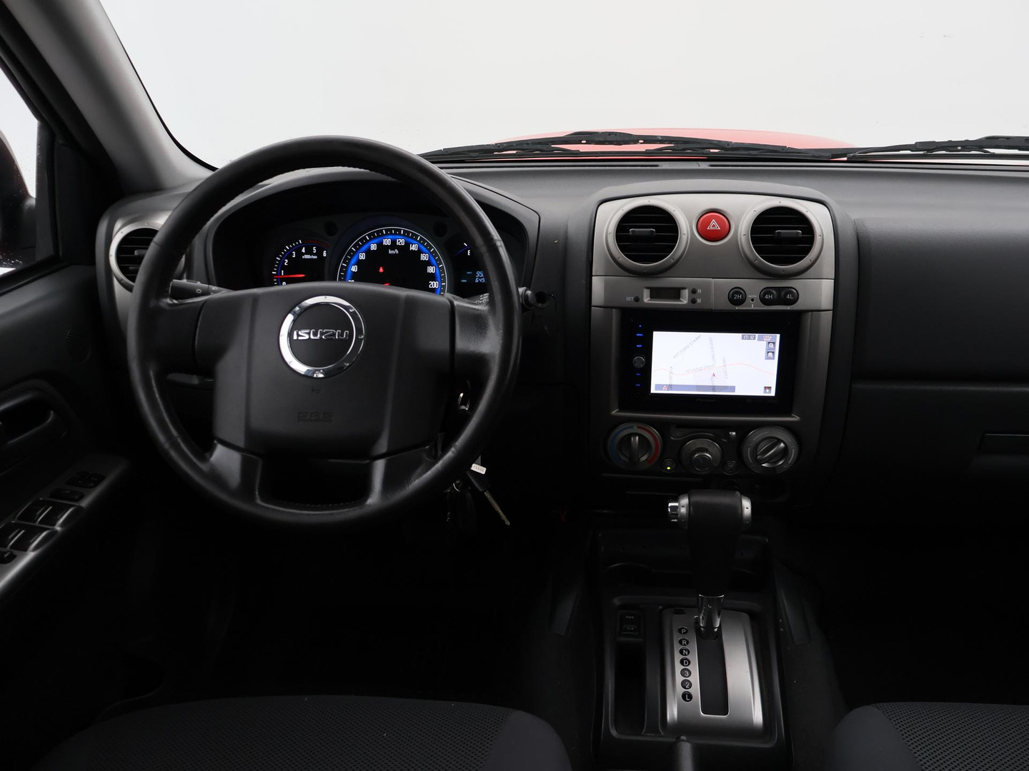 Isuzu