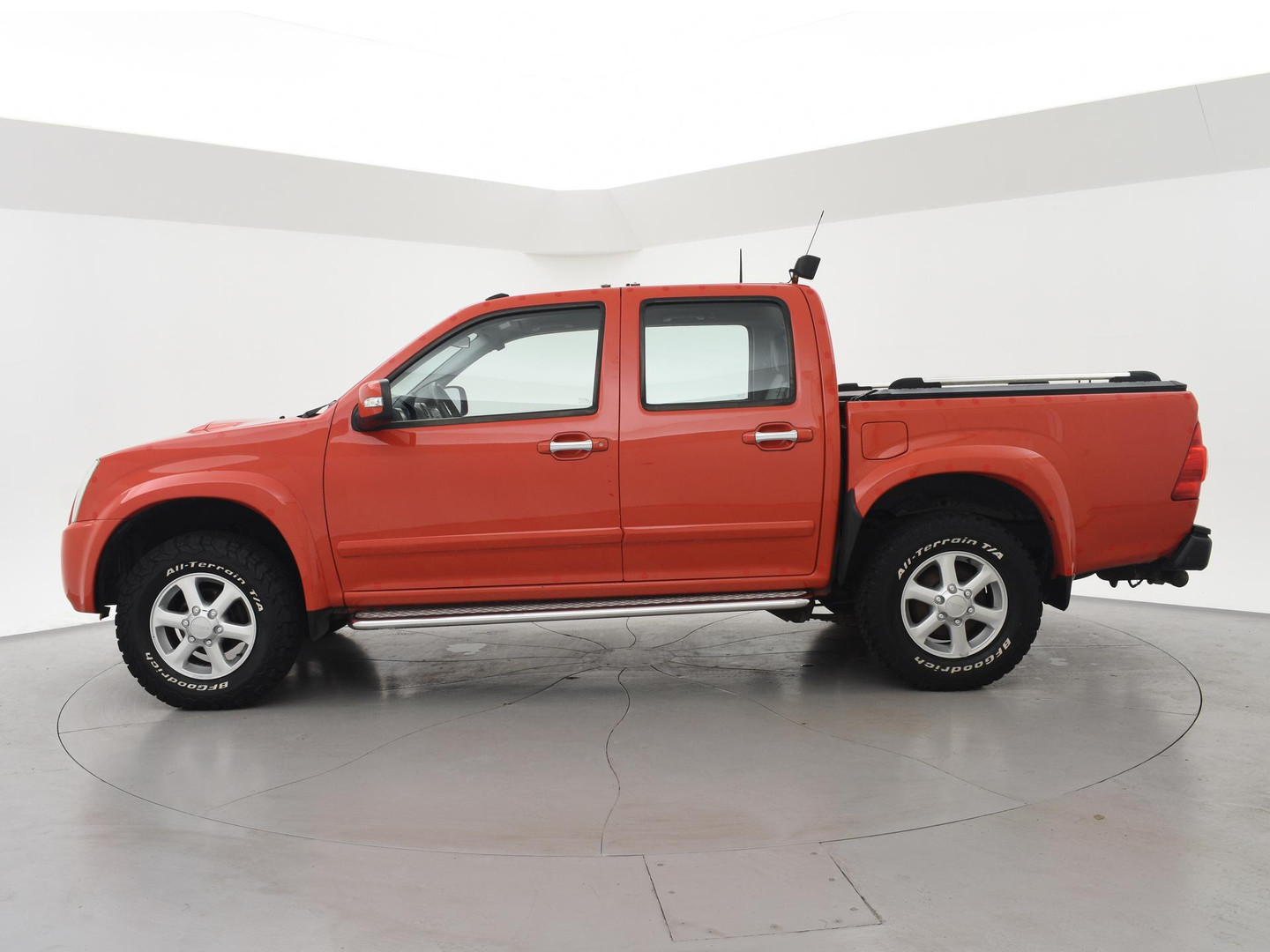 Isuzu