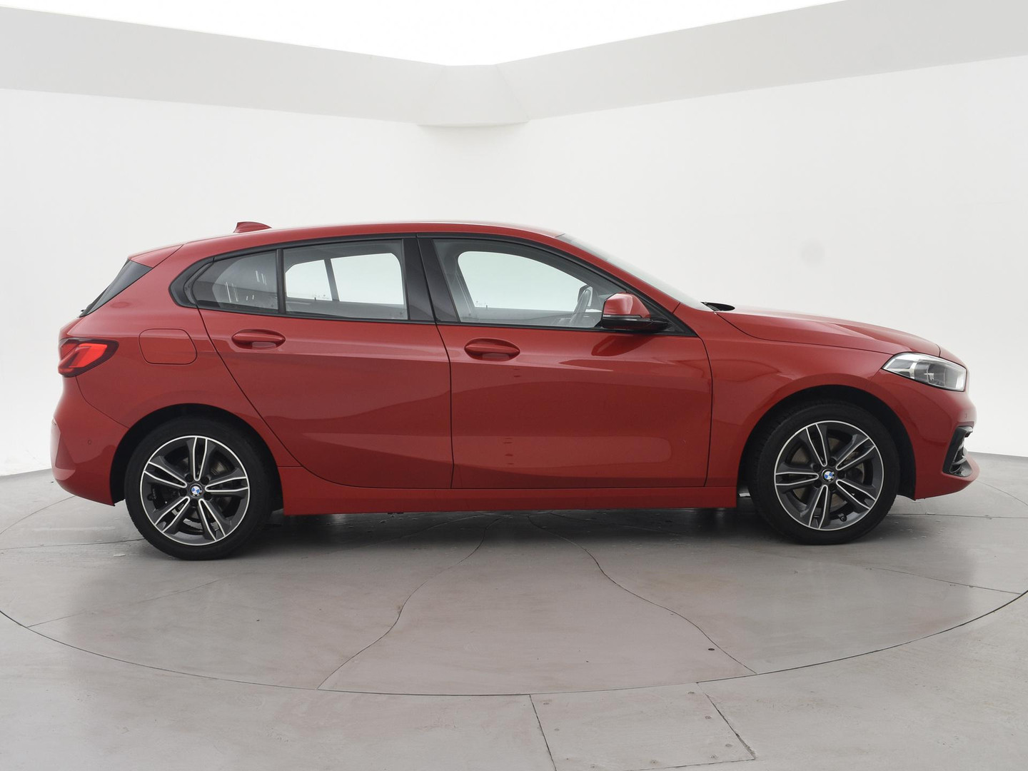 BMW BMW