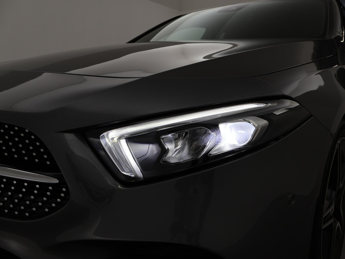 Mercedes-Benz Mercedes-Benz