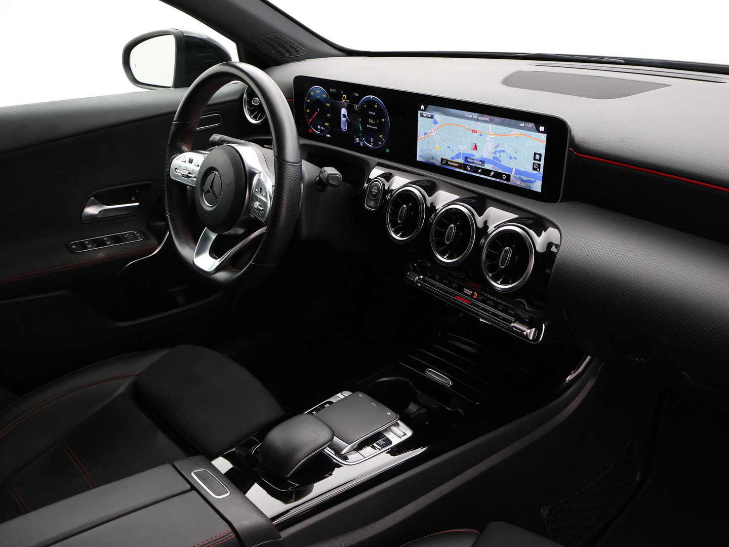 Mercedes-Benz Mercedes-Benz