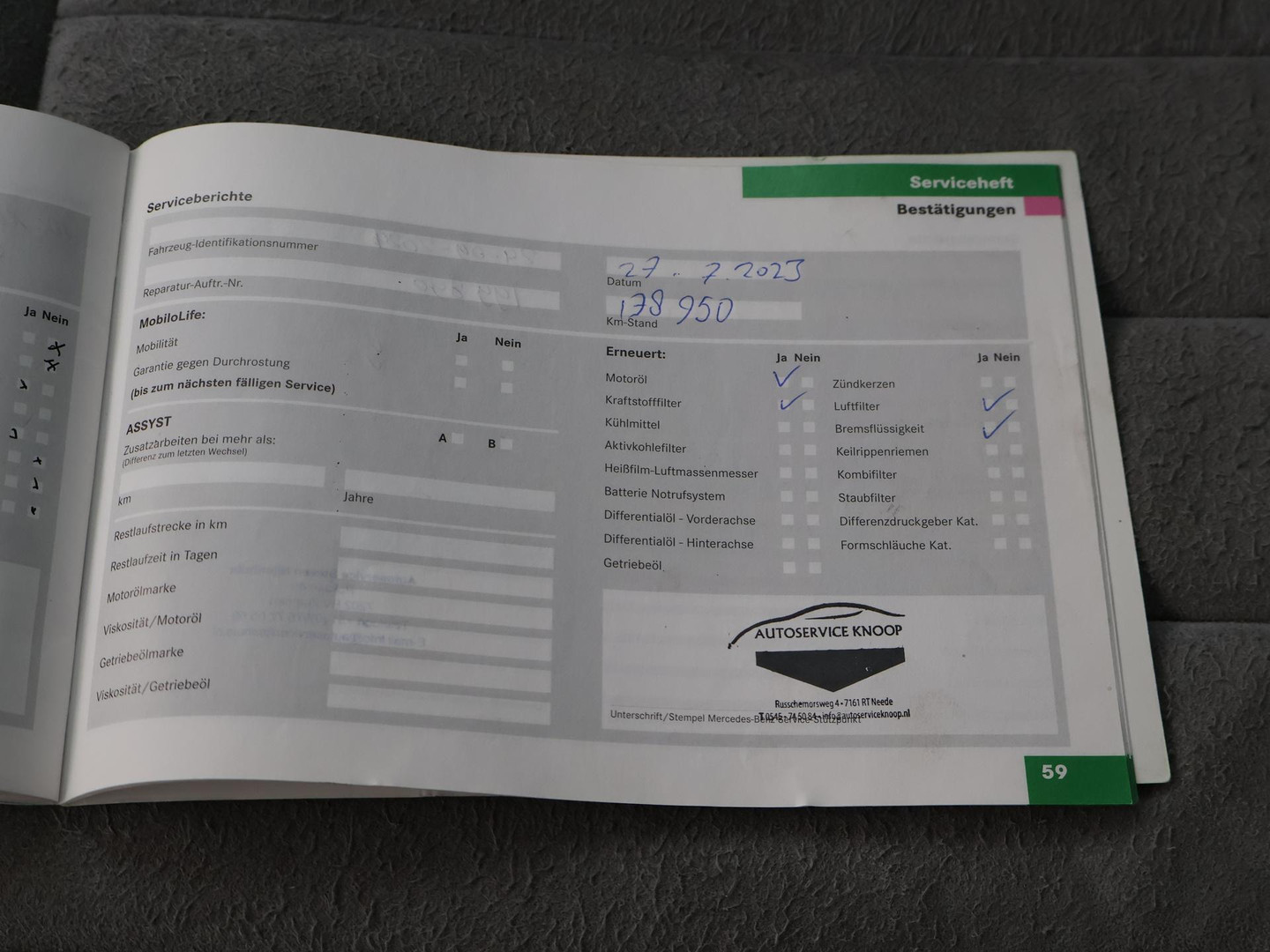 Mercedes-Benz Mercedes-Benz