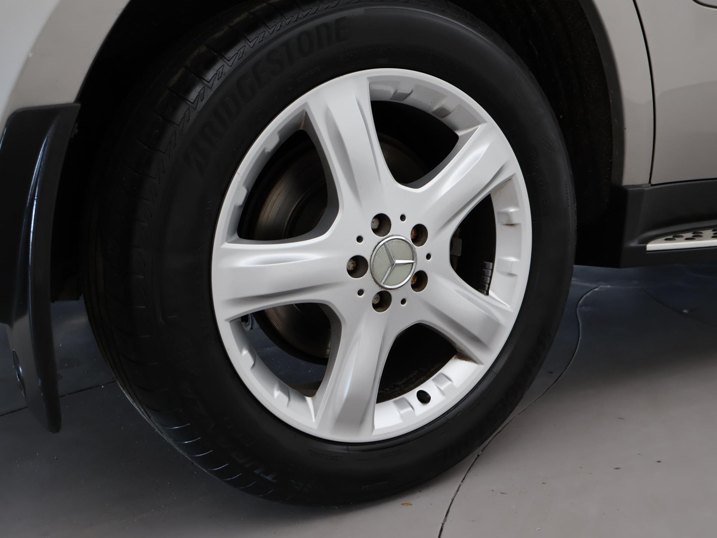 Mercedes-Benz Mercedes-Benz