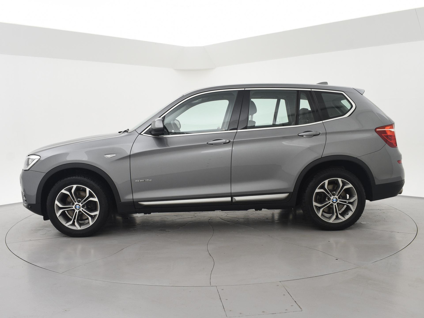 BMW BMW
