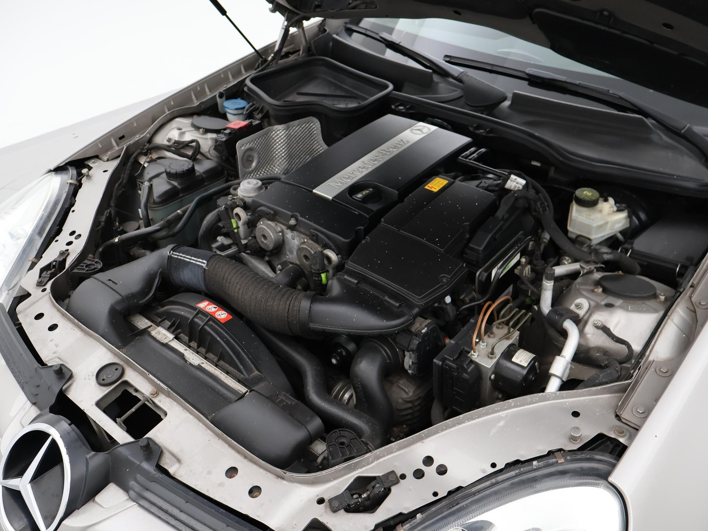 Mercedes-Benz Mercedes-Benz