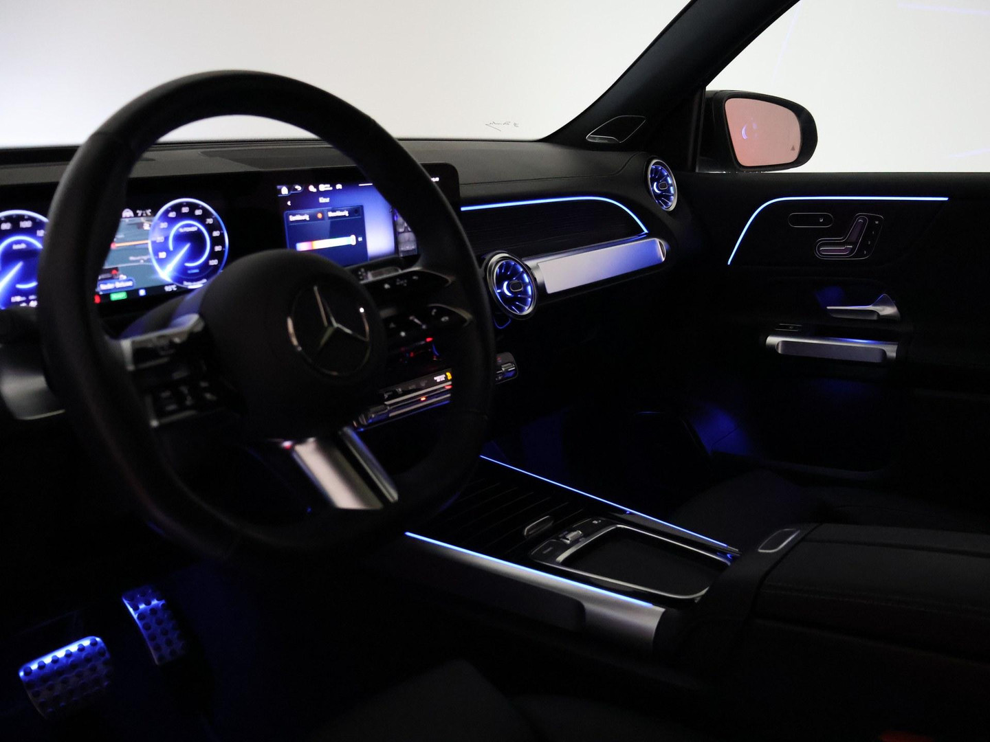 Mercedes-Benz Mercedes-Benz