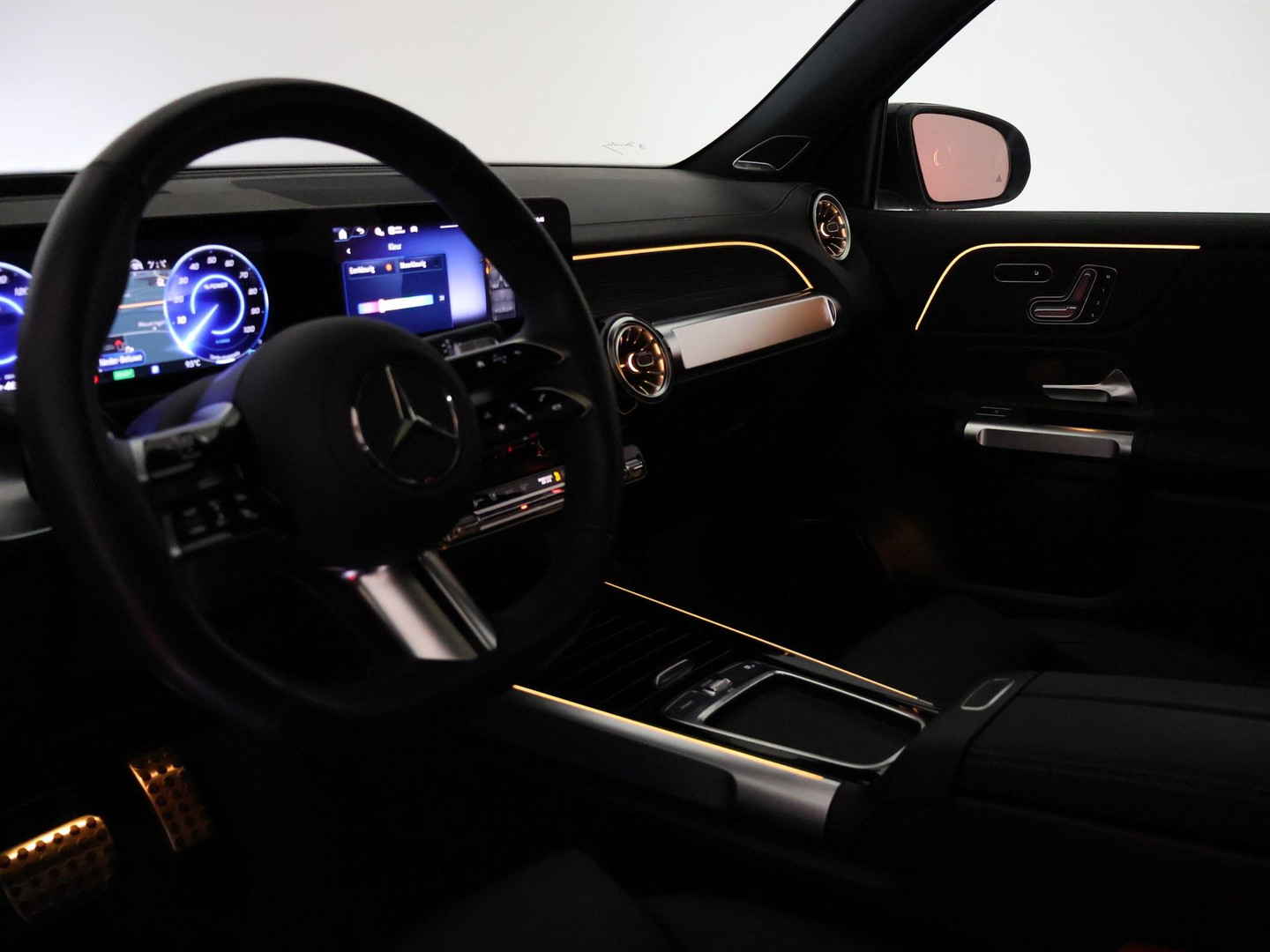 Mercedes-Benz Mercedes-Benz