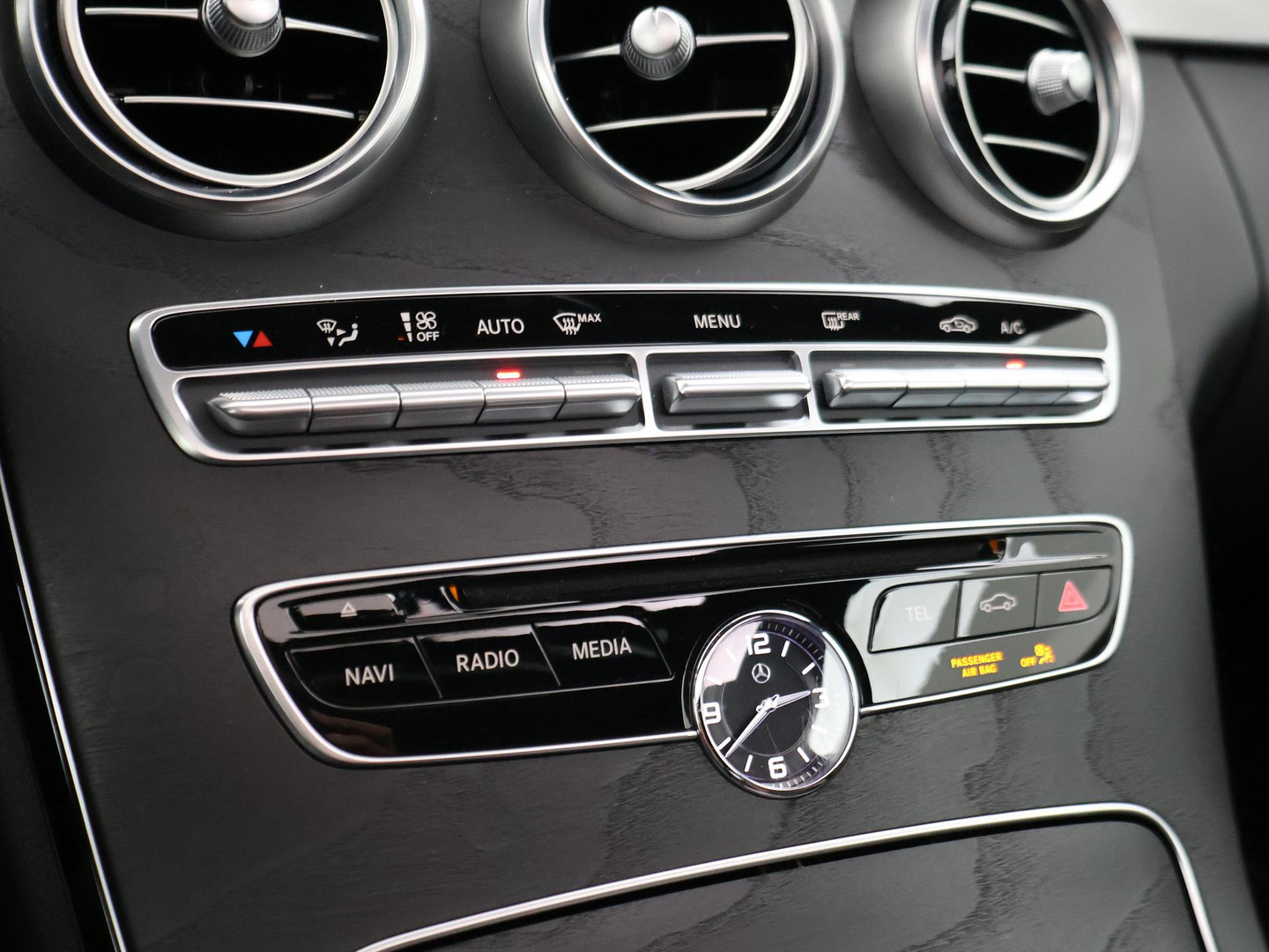 Mercedes-Benz Mercedes-Benz