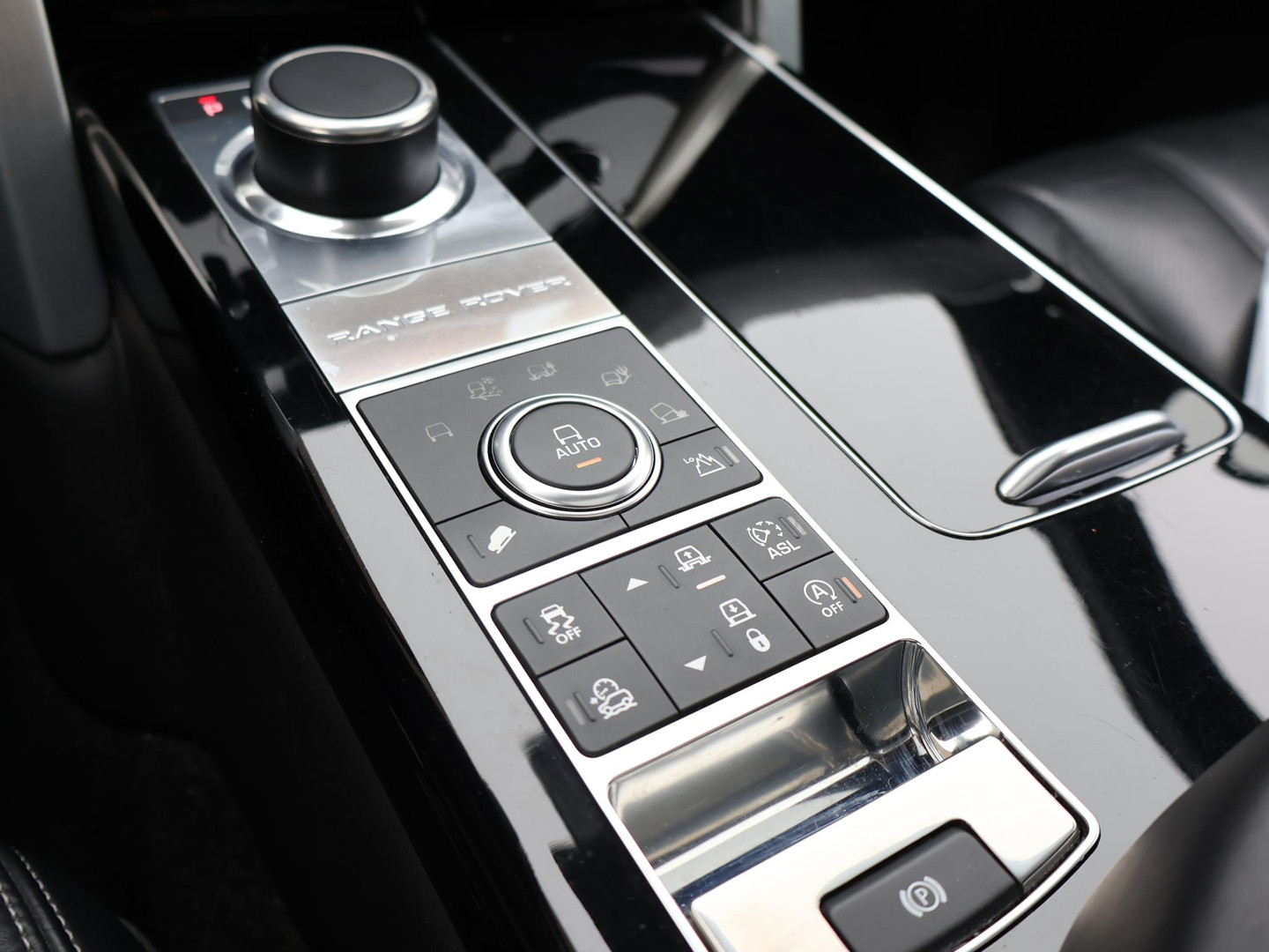 Land Rover Land Rover