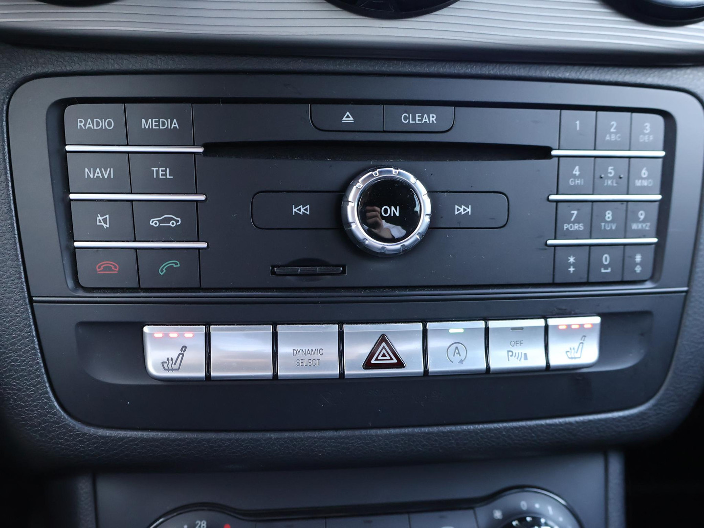 Mercedes-Benz Mercedes-Benz