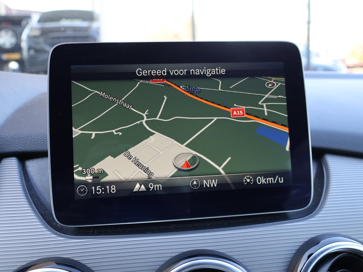 Mercedes-Benz Mercedes-Benz